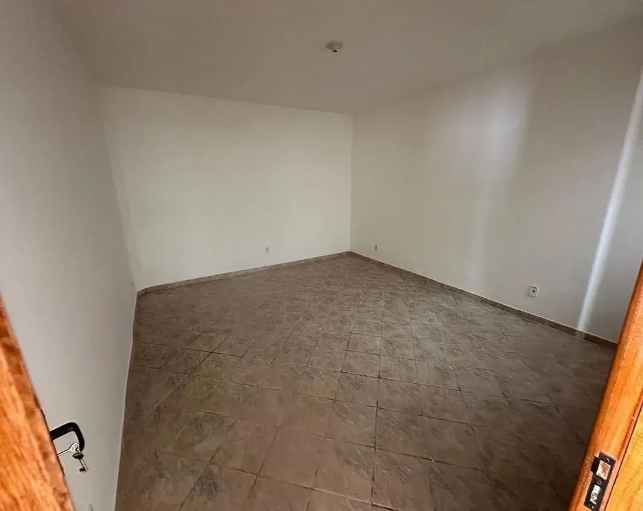 Vendo casa 2 quartos térrea independente no Centro - Itaboraí - RJ - Foto 3