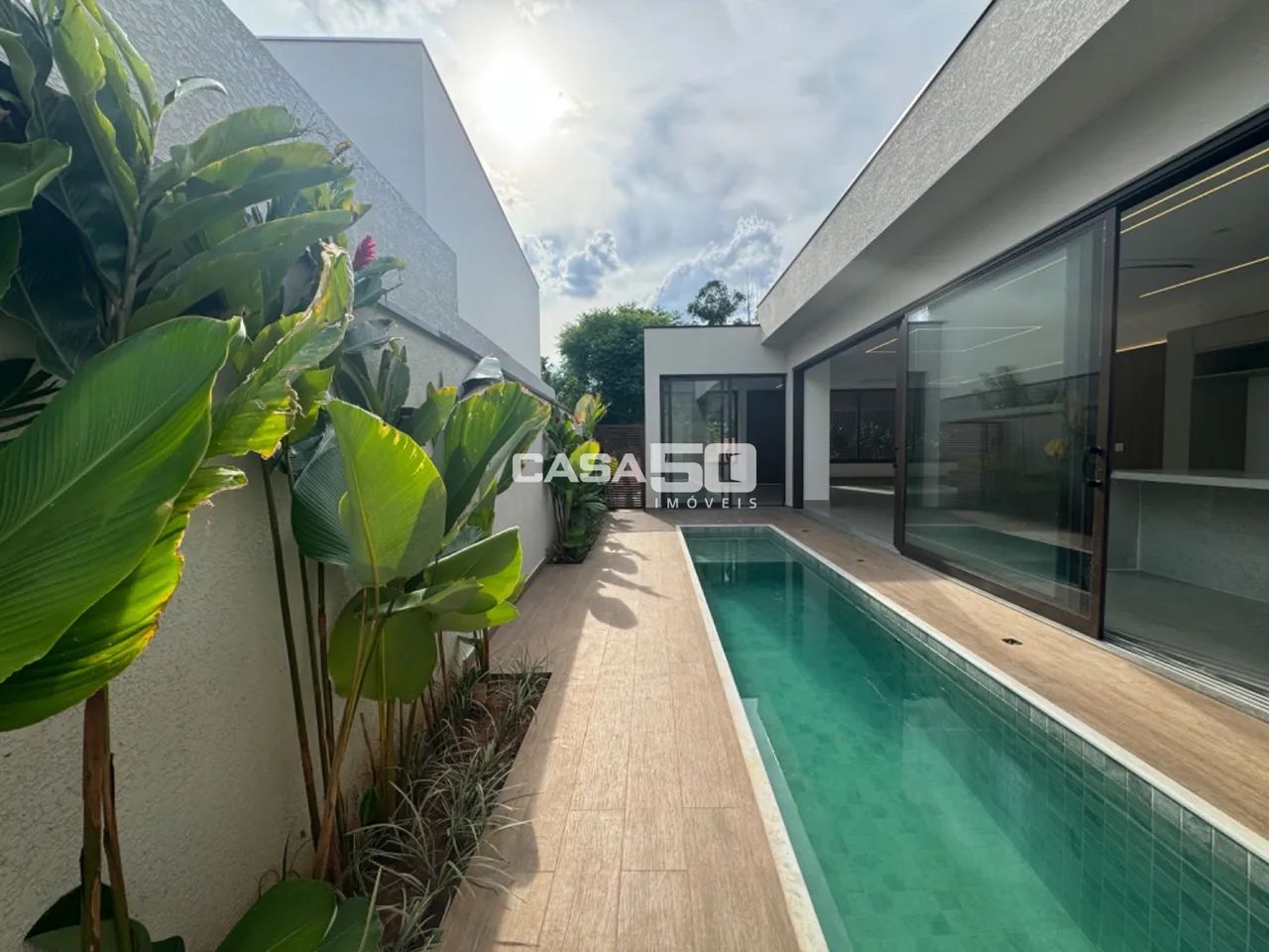 Casa térrea à venda em Alphaville, Campinas. - Foto 2