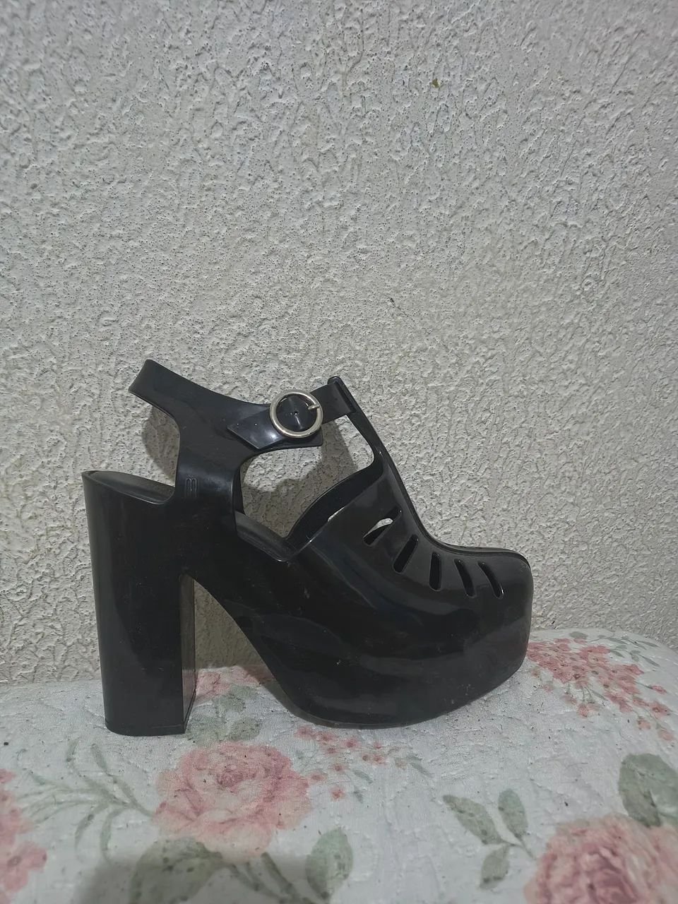 2 melissa e uma schutz  - Foto 3