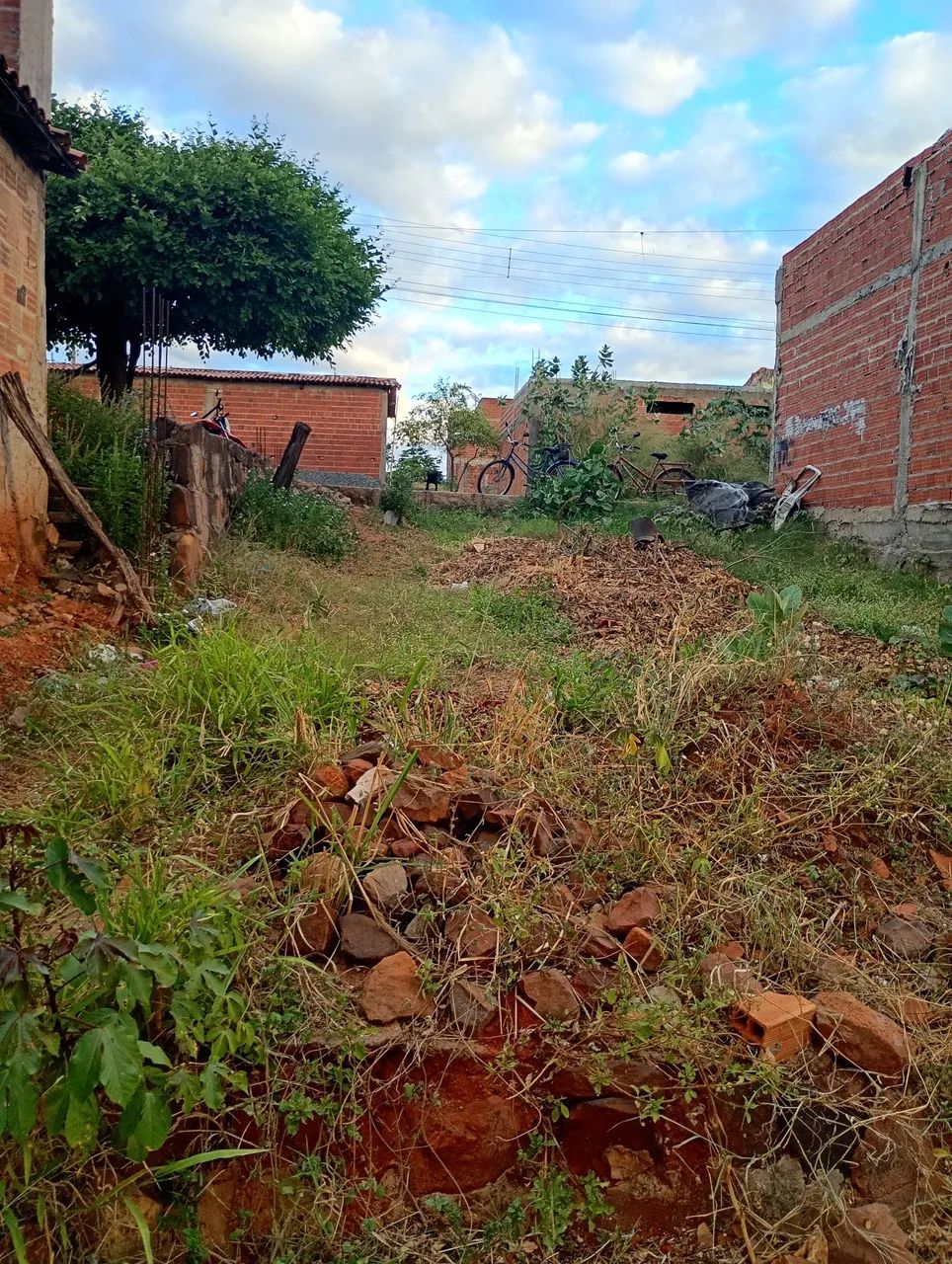 TERRENO 7x20 NA MORADA DO SOL