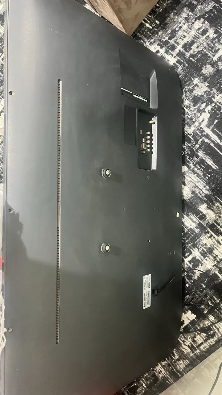 Tv Lg nano cell 50 ? com display trincado  - Foto 3