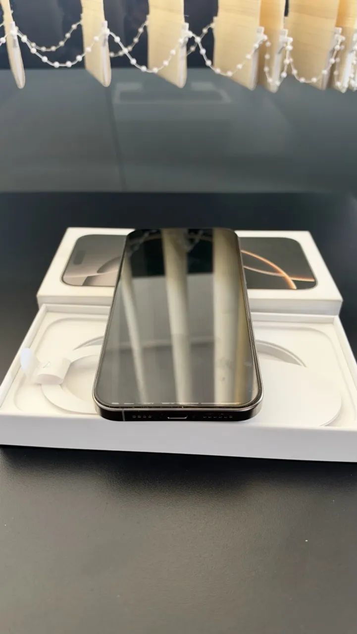 iPhone 16 Pro Max  - Foto 2