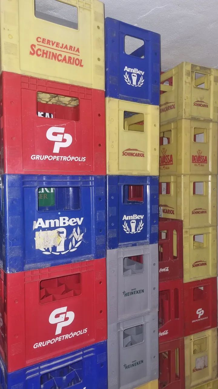 Grades de cerveja vasia  - Foto 2
