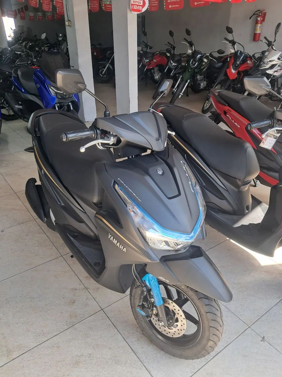 FLUO 125 2026 - Foto 2