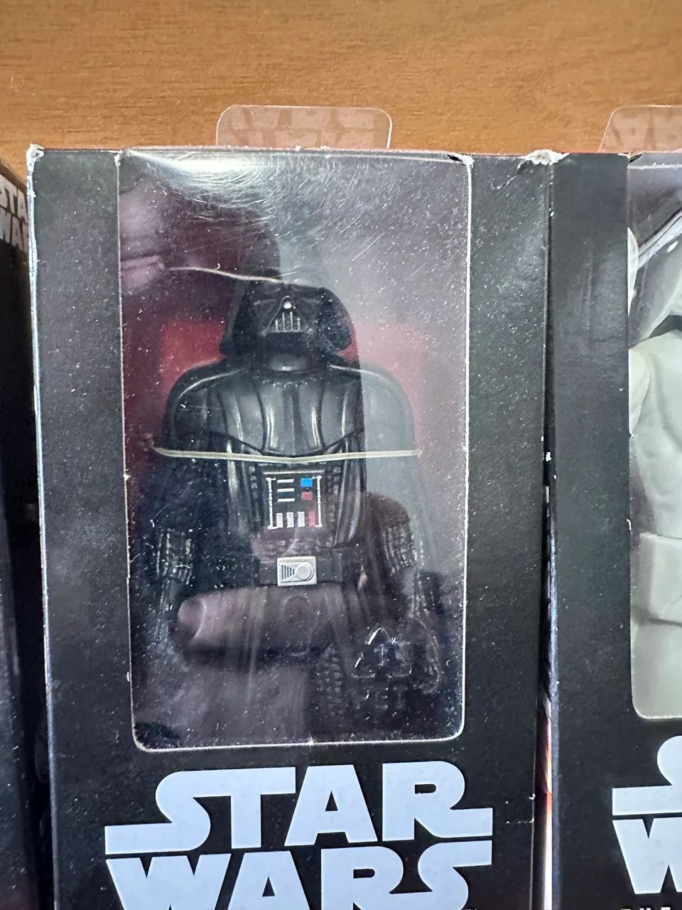 Kit 04 bonecos Star Wars - lacrados - Foto 4