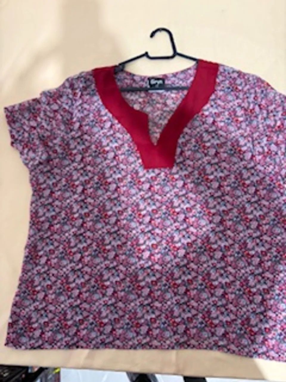 6 Blusas Plus Size GG e XGG ** DESAPEGO** - Foto 4