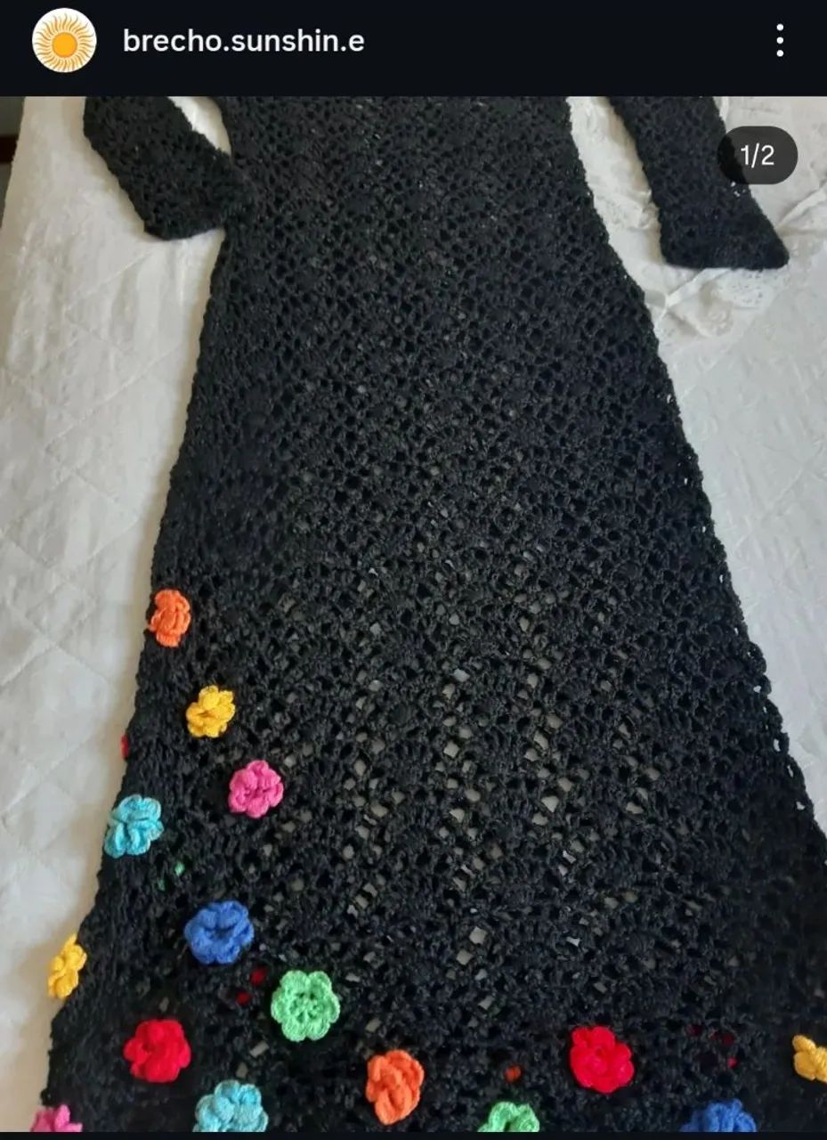Vestido todo em crochê. 