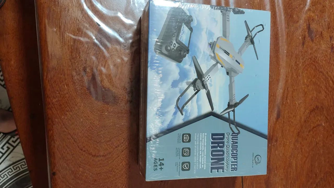 Drone guadricoptero 