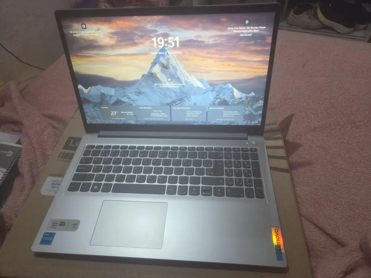 Notebook Lenovo com 2 meses de uso. - Foto 2