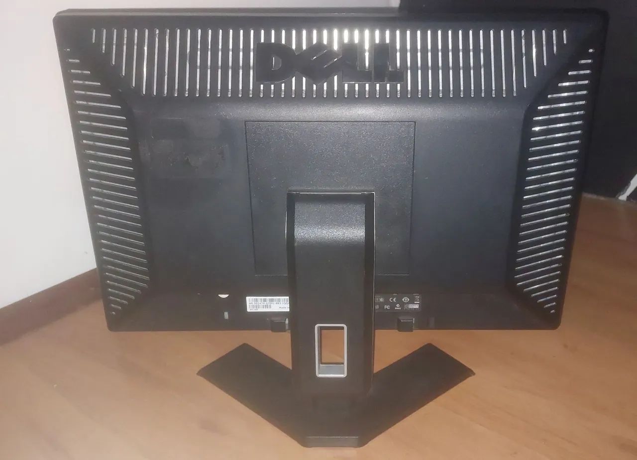 Monitor Dell E178WFPc 17" - Funcionando - Com Detalhe na Tela - Foto 3