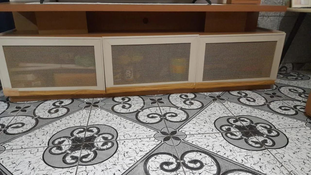 Vendo Estante/ com painel  - Foto 4