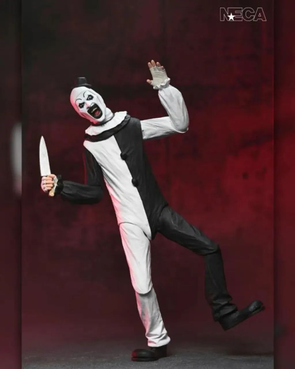 Neca Damien Leone's Terrifier Art the Clown Ultimate Action Figure