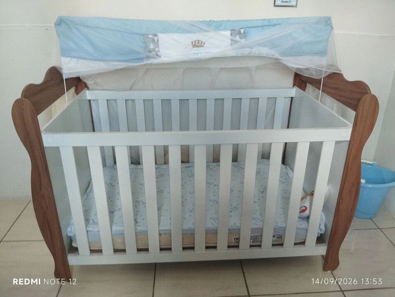 Berço americano semi novo 