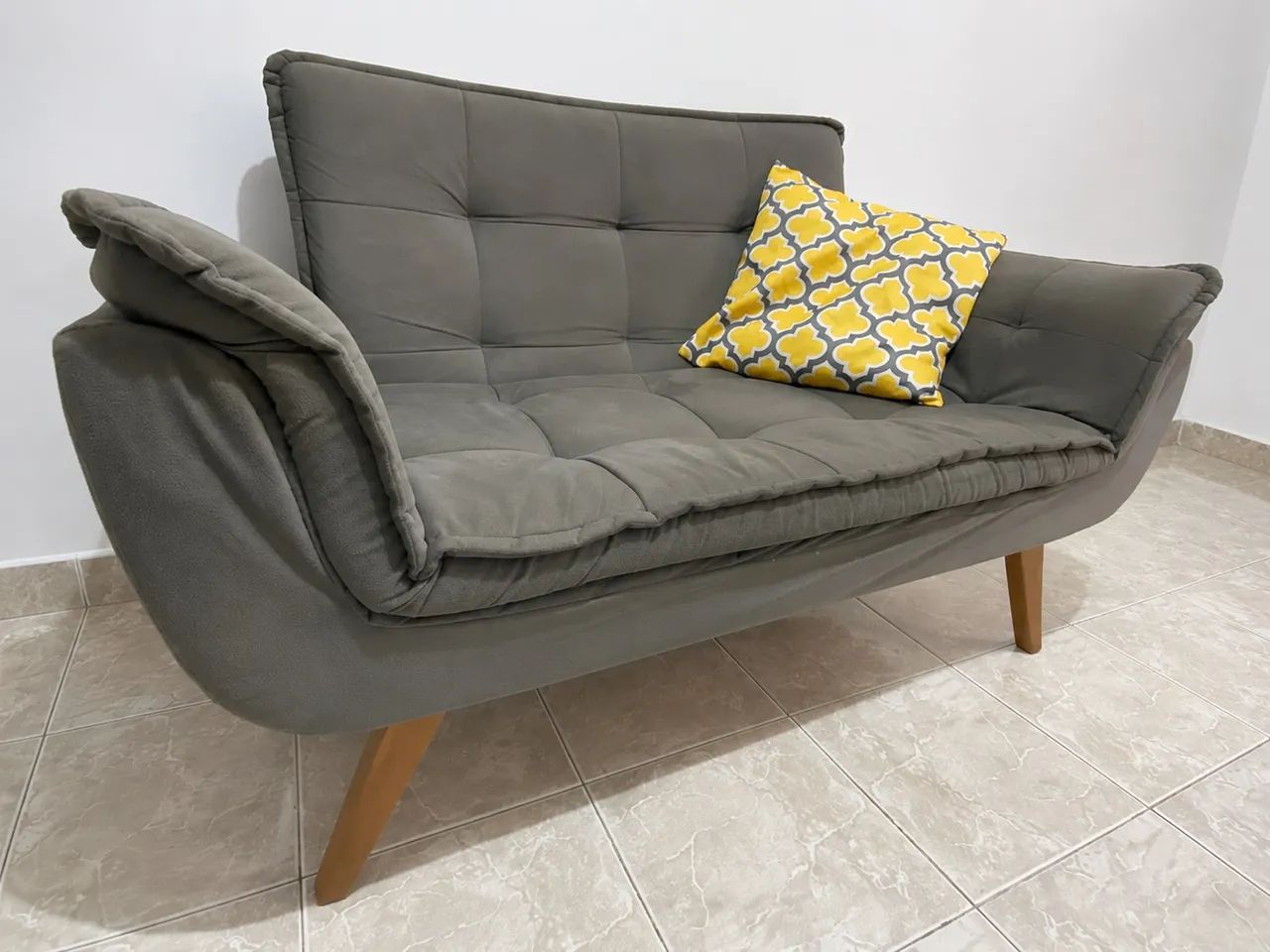 Sofá 2 Lugares Retrátil Estilo Retrô Preto - Excelente Estado