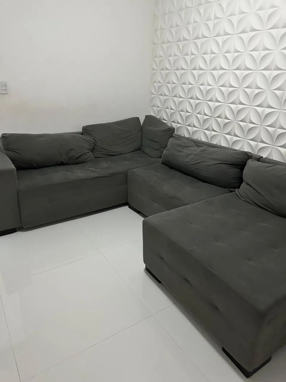 Vende-se , sofá de canto 3 módulos, contato *,cabo frio rj2