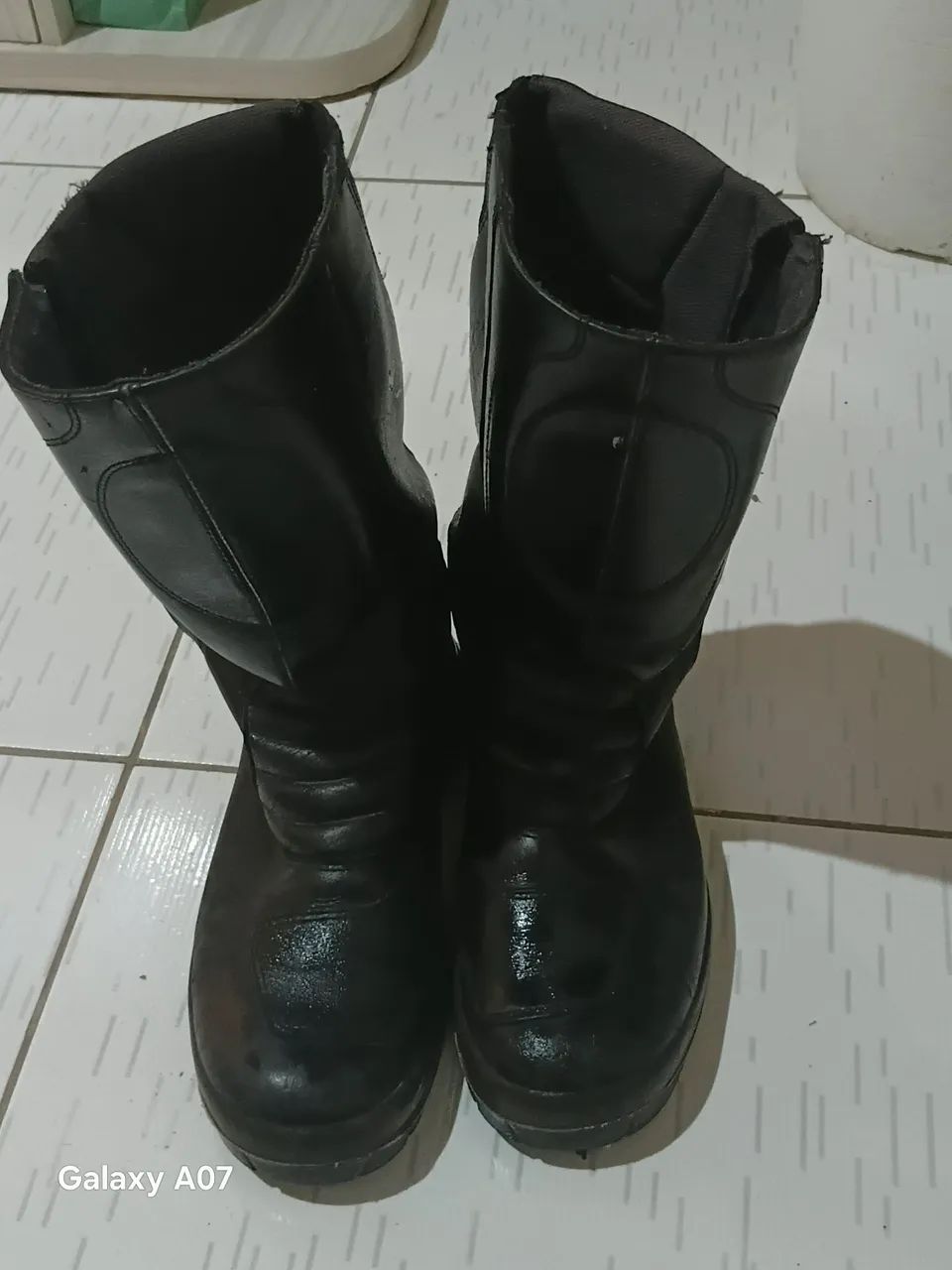 Bota cano longo n42 - Foto 3