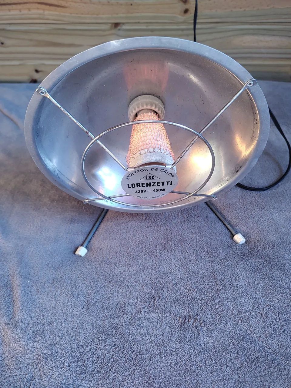 Estufa antiga 220v para colecionadores (funciona) - Foto 2