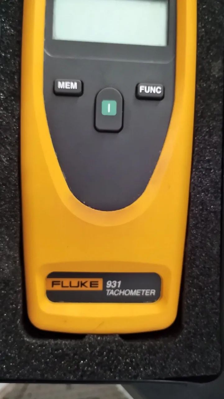 Tacômetro digital Fluke 931  - Foto 3