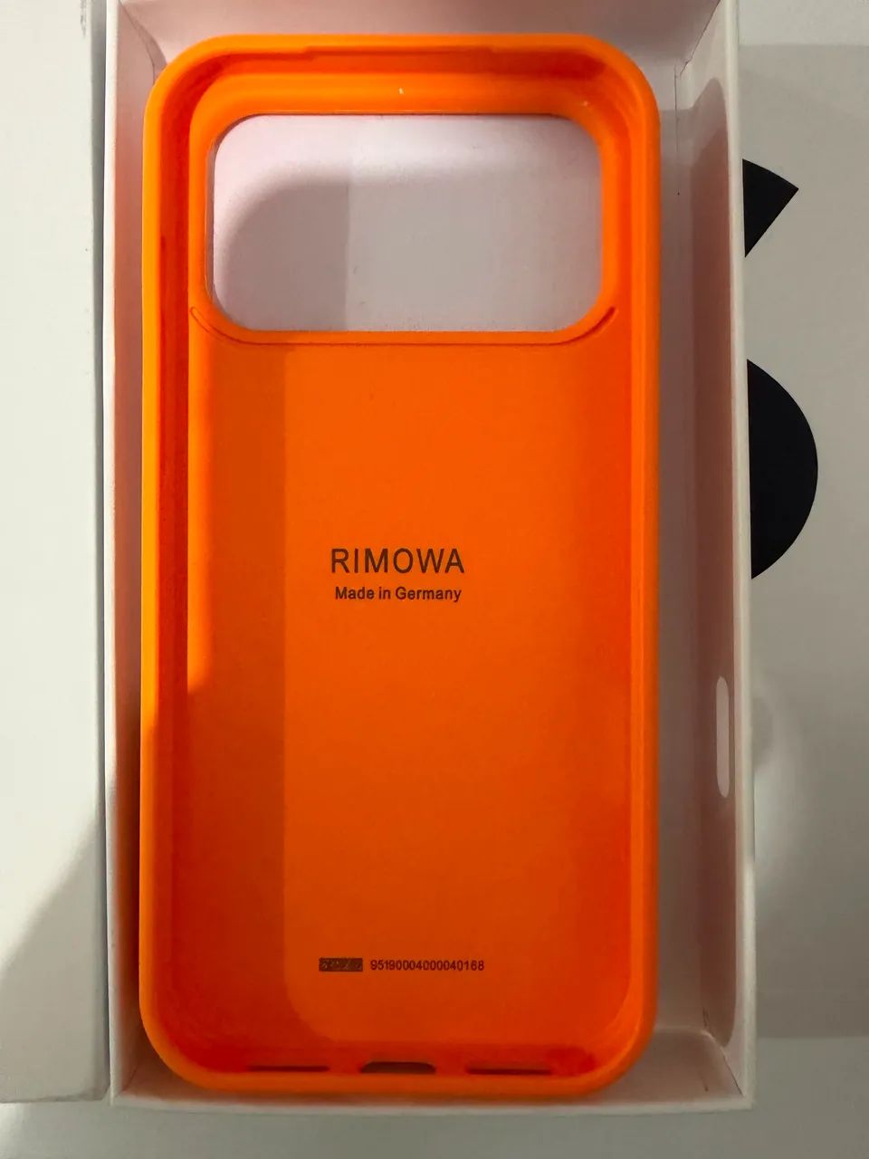 Capinha Rimowa para 17 Pro Max original Laranja  - Foto 2
