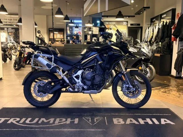 Triumph 1200 Rally Black Edition 2024 - 1497656057 | OLX