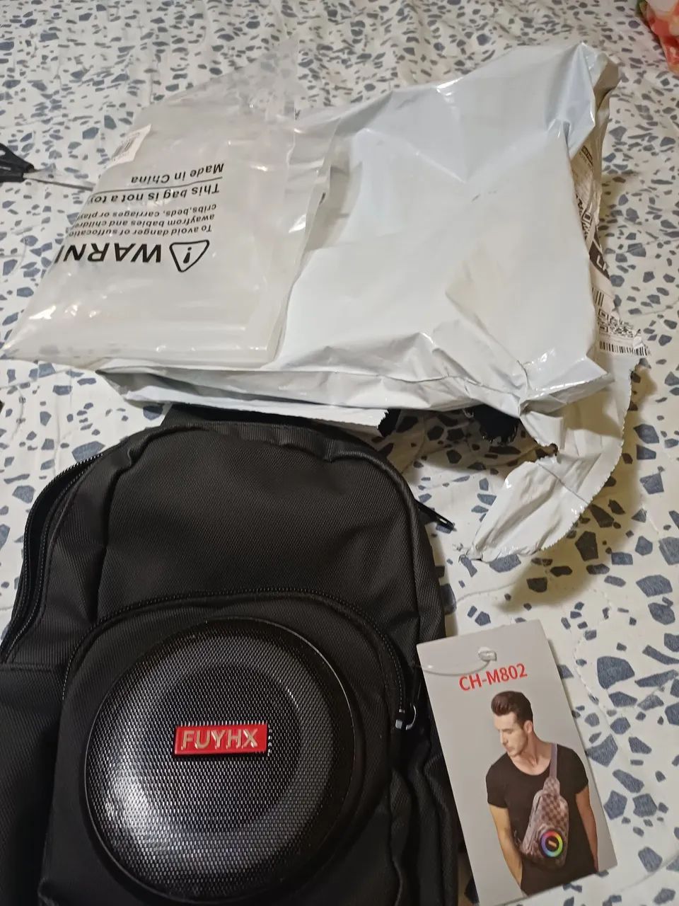 BOLSA BERG TRANSVERSAL COM SOM BLUETOOTH INTEGRADO  - Foto 5