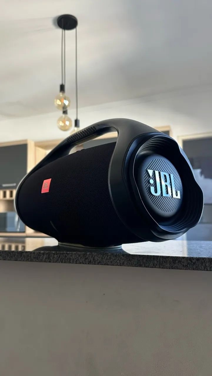 JBL Boombox 2
