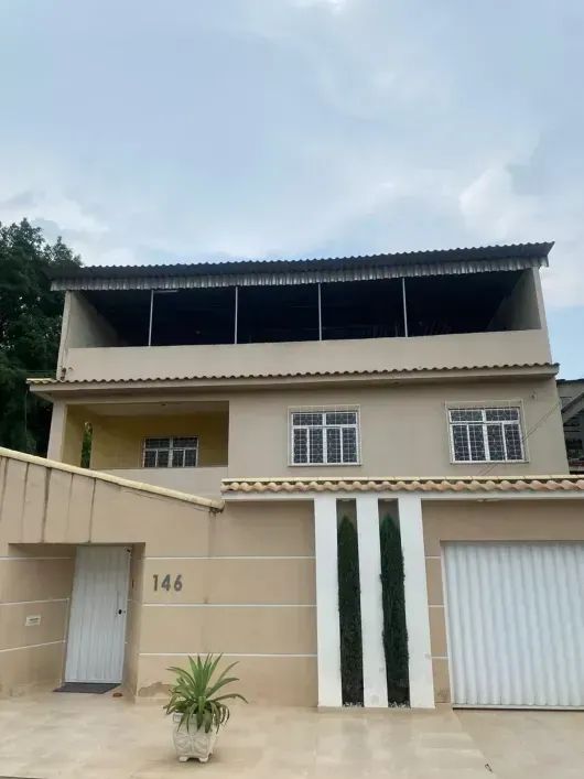 Apartamento com terraço e vaga de garagem!