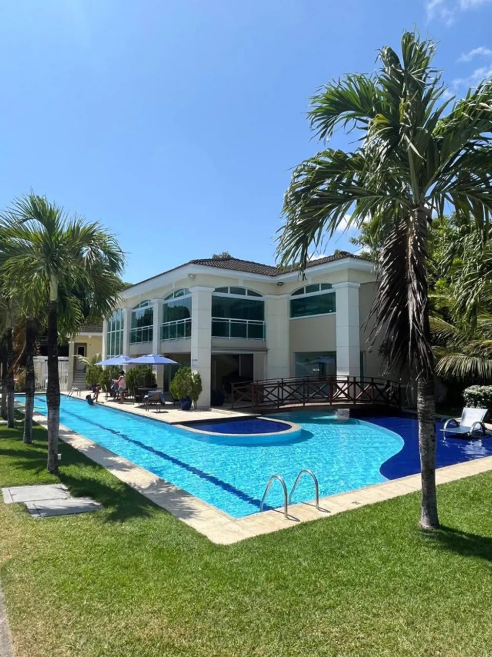 Casa duplex com três suítes na Lagoa Redonda - 187m²
