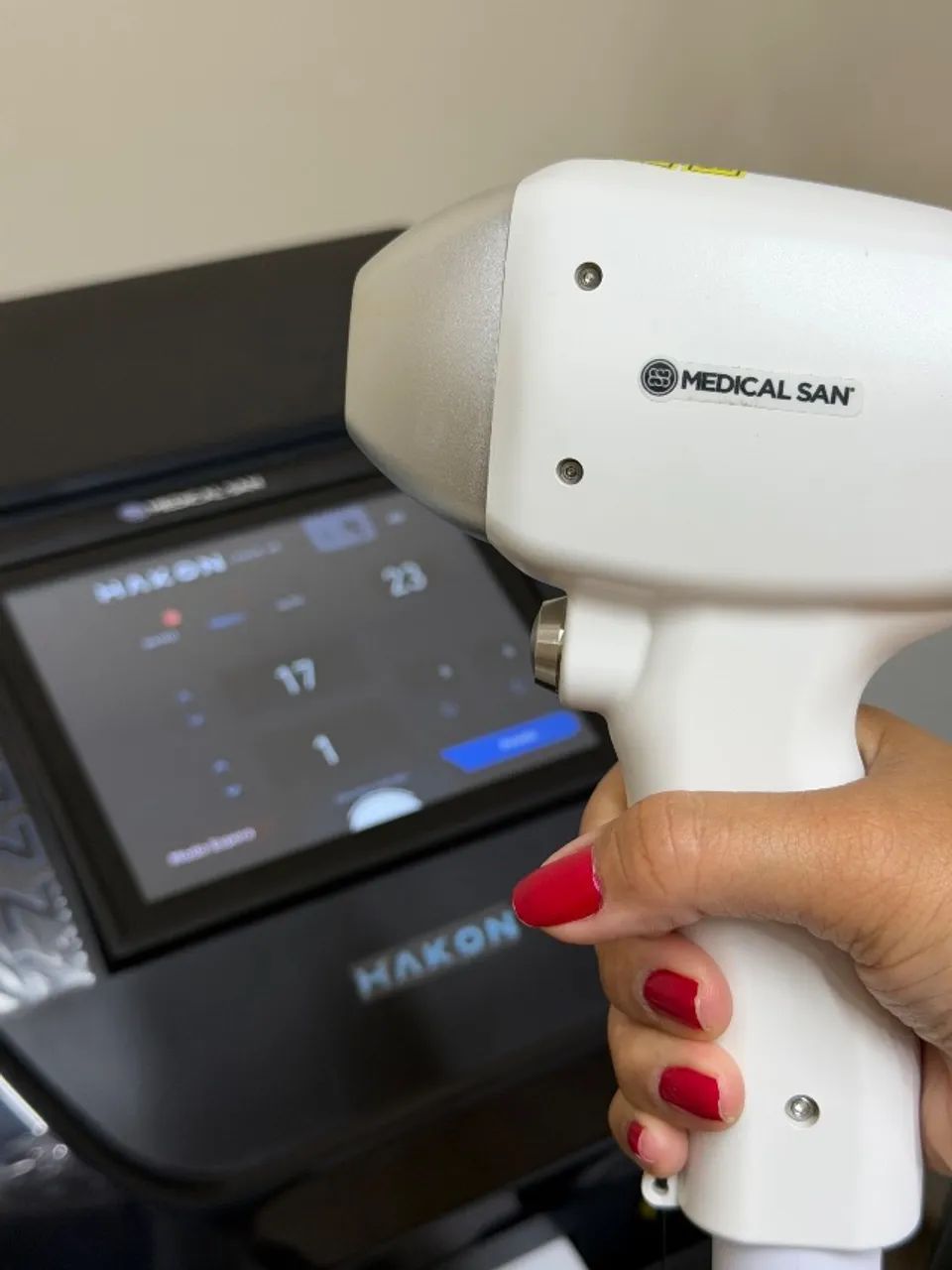 Curso de Depilação a Laser  - Foto 2