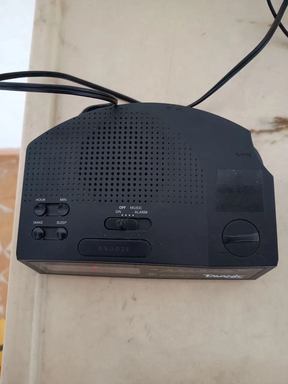Rádio relógio GE 74813B - Foto 2