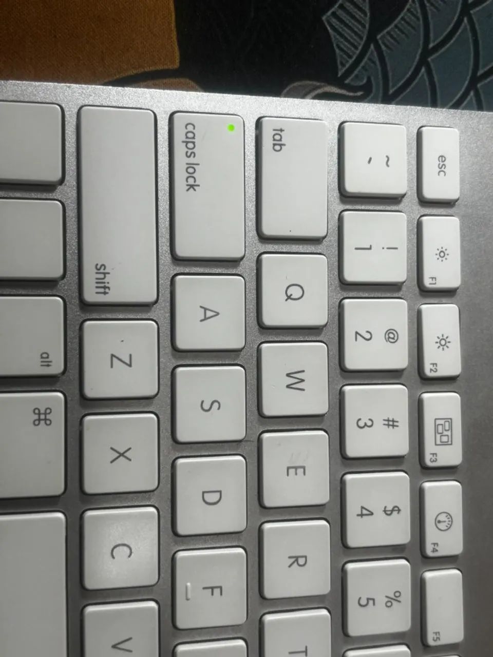 TECLADO APPLE ORIGINAL MAGIC KEYBOARD BLUETOOTH NOVISSIMO  - Foto 4