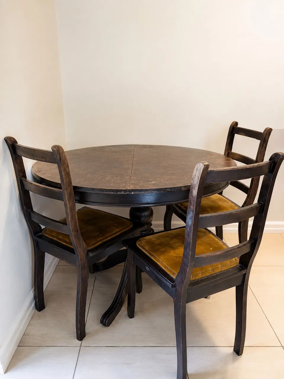 Mesa madeira maciça 