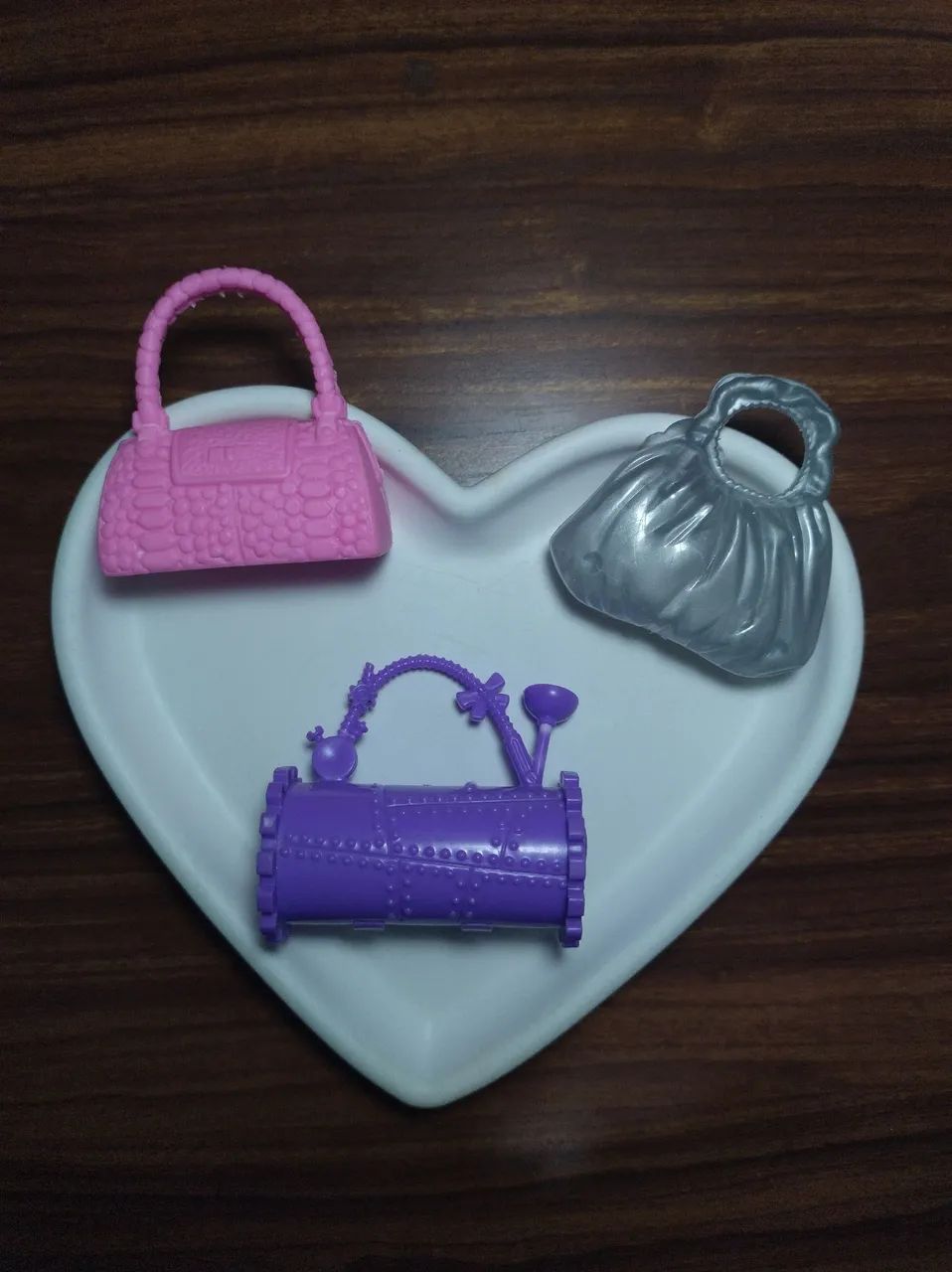 Acessórios para Barbie - Bolsas - Foto 3