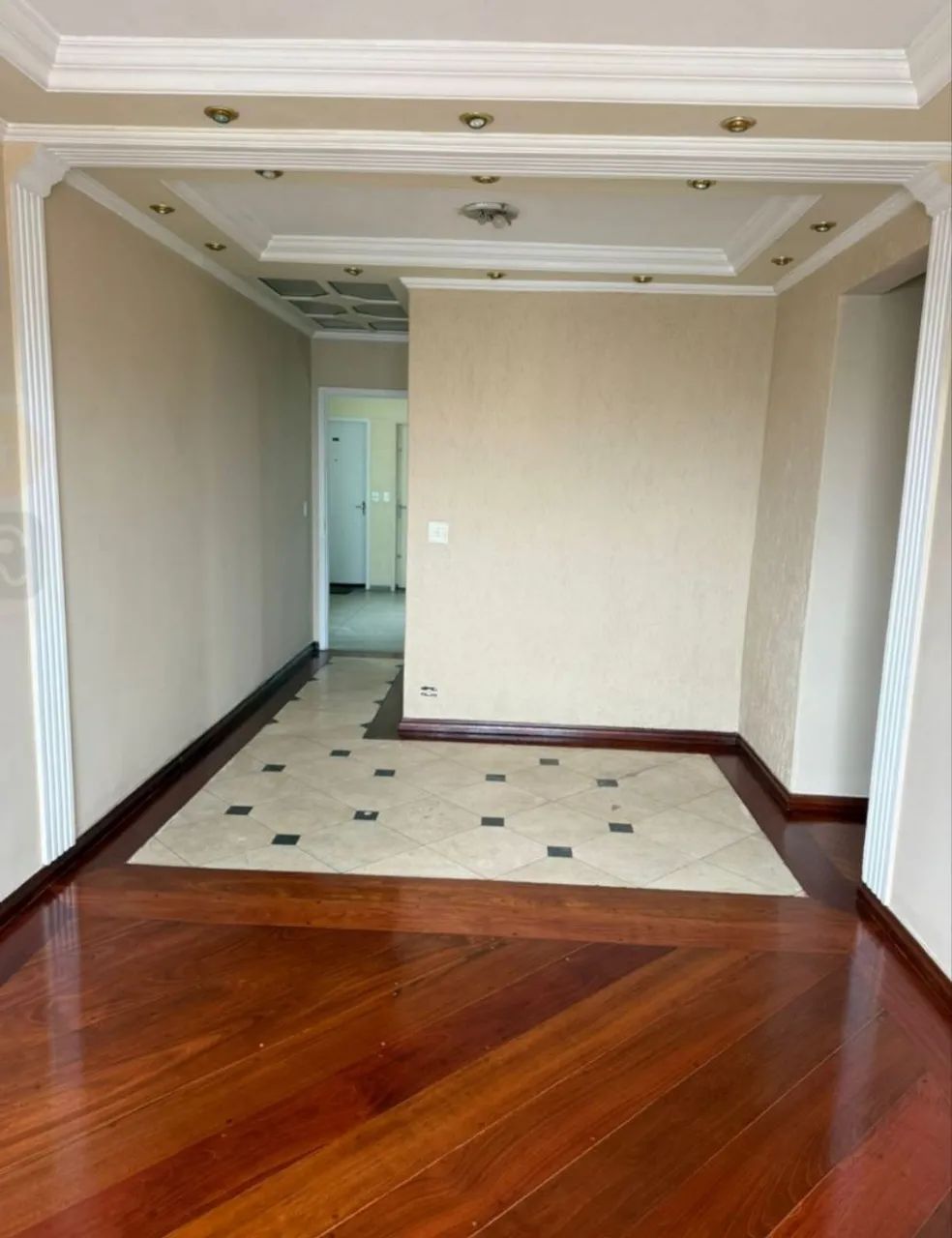 Apartamento à venda 85 m² 