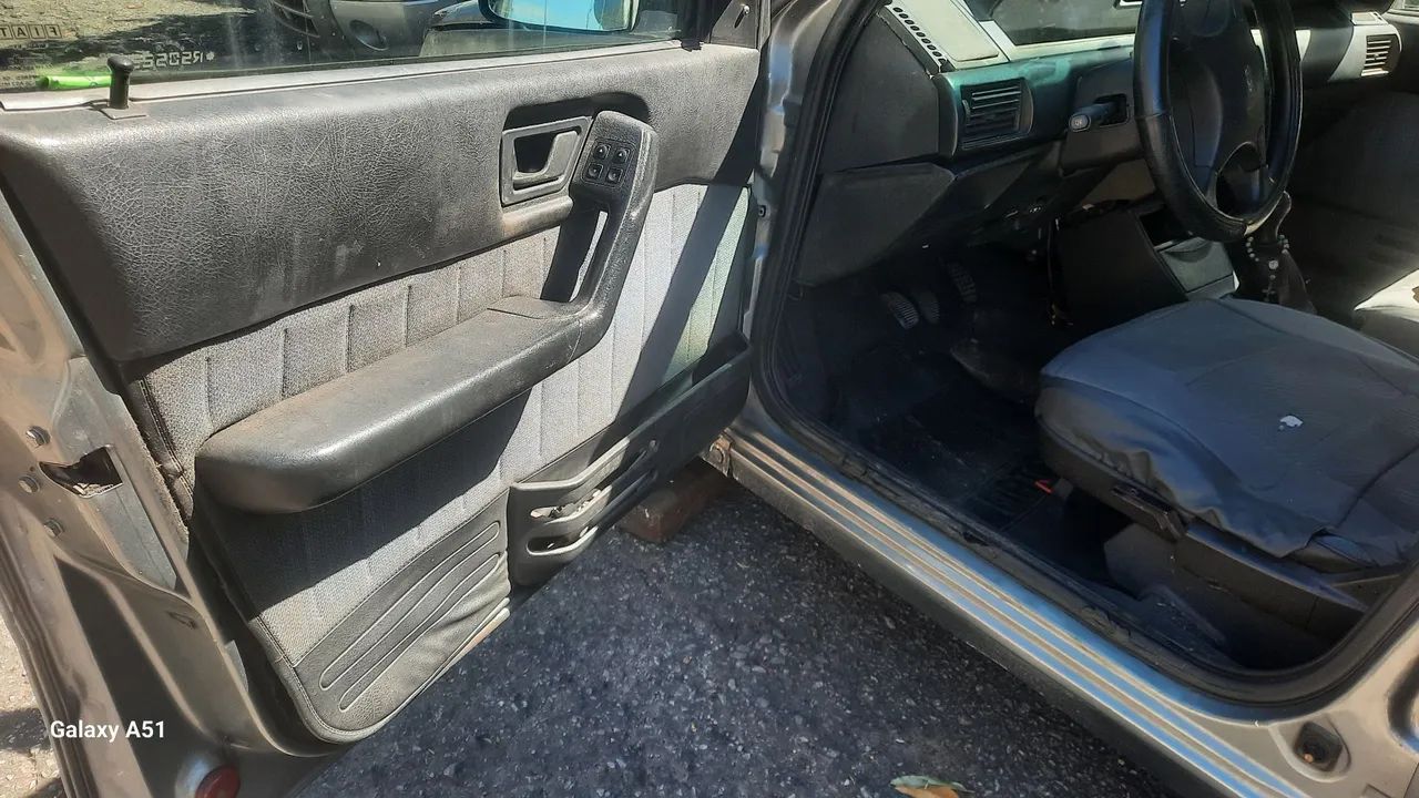 Fiat Tipo 1.6 I.e. 2P E 4P 1995 - Foto 2