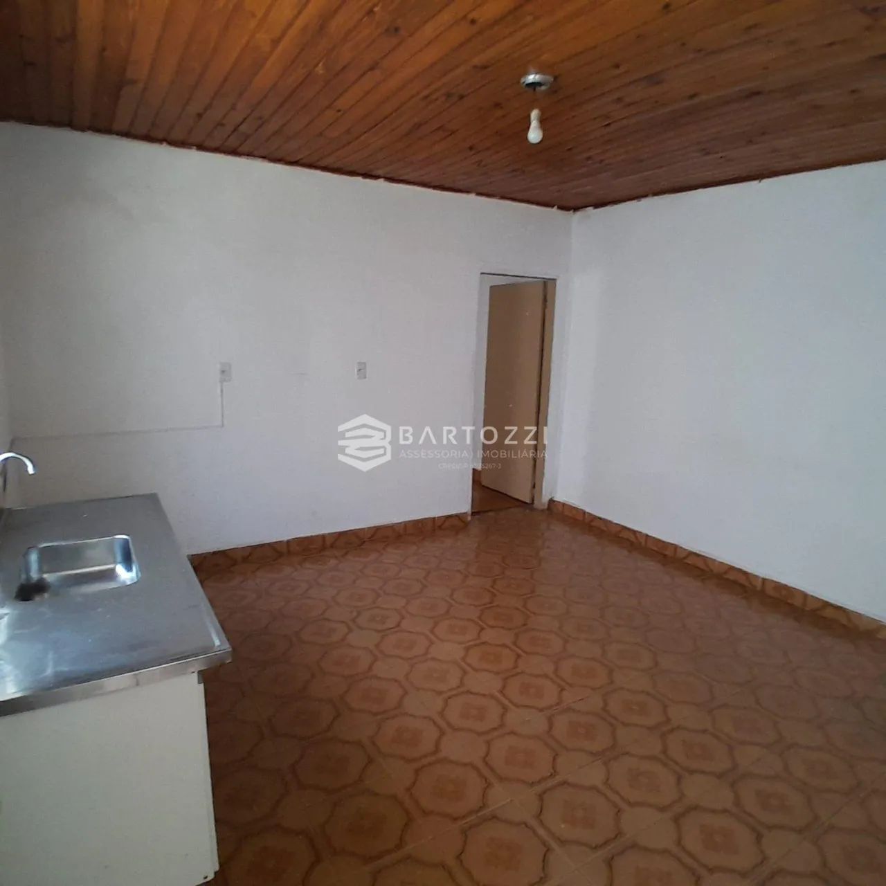 CASA 01 DORMITÓRIO BAIRRO SANTO ANTONIO SCS - Foto 4