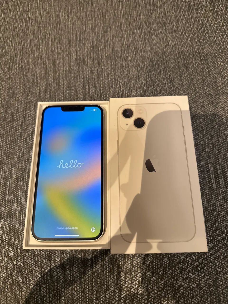 iPhone 13 - 128gb - branco 