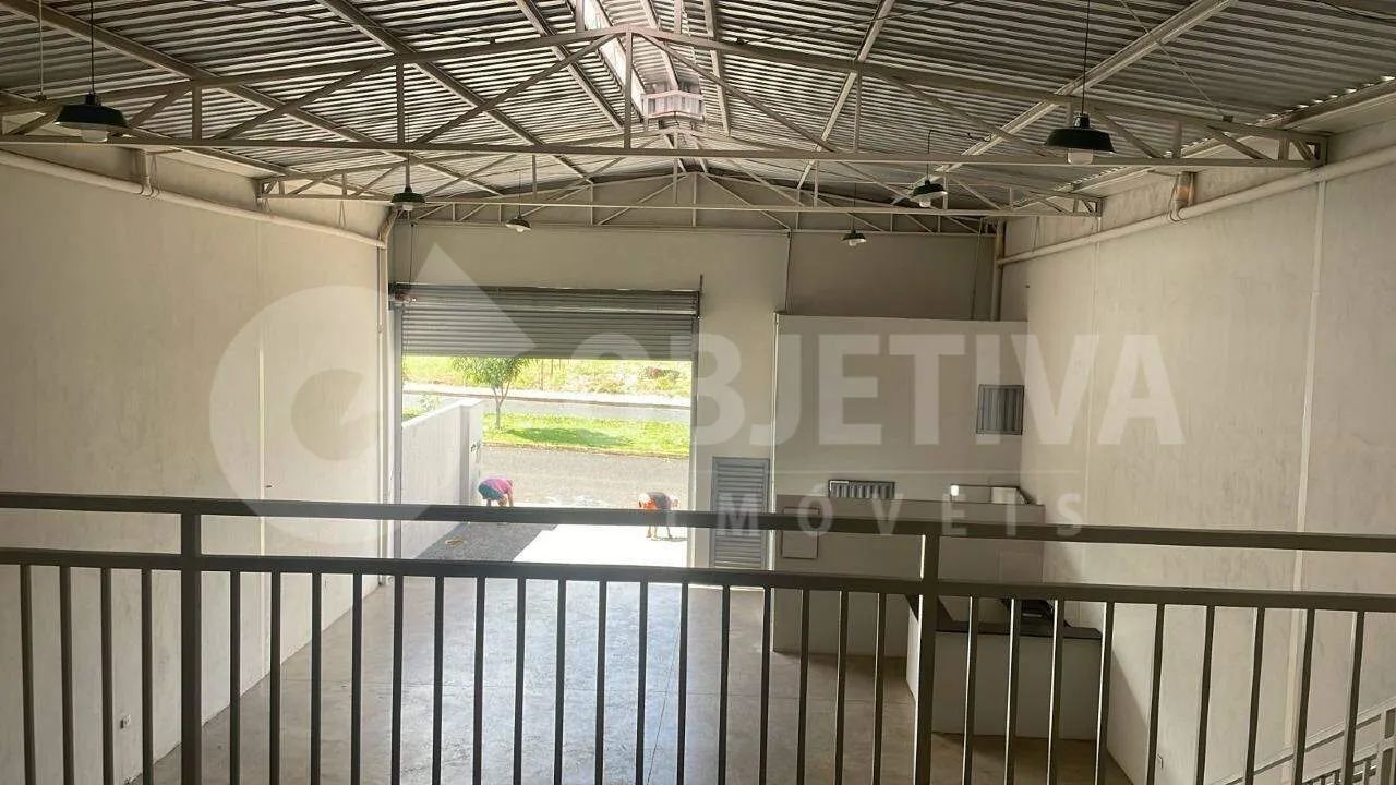 Galpão para aluguel, 3 vagas, BOSQUE DOS BURITIS - UBERLANDIA/MG - Foto 2