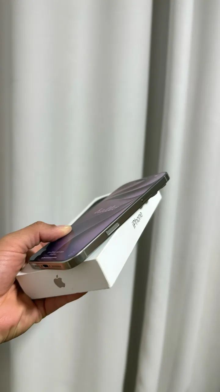 Iphone 16 pro max - Foto 3