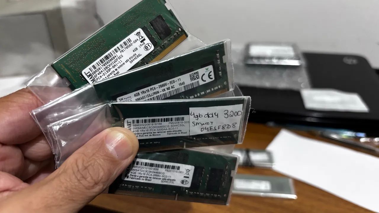 Memoria ram 4gb ddr4 2400 adata , ( seminovas ) notebook  tem 4gb ddr4 2133, 2400 e 3200 -