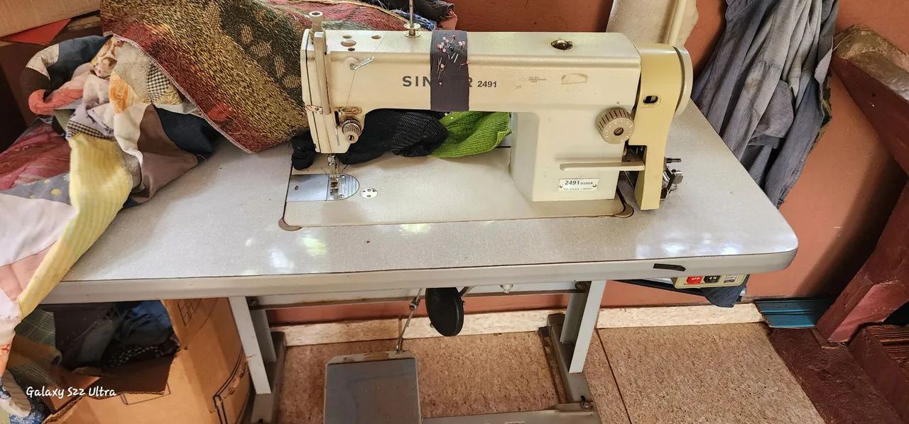 Maquina de costura 