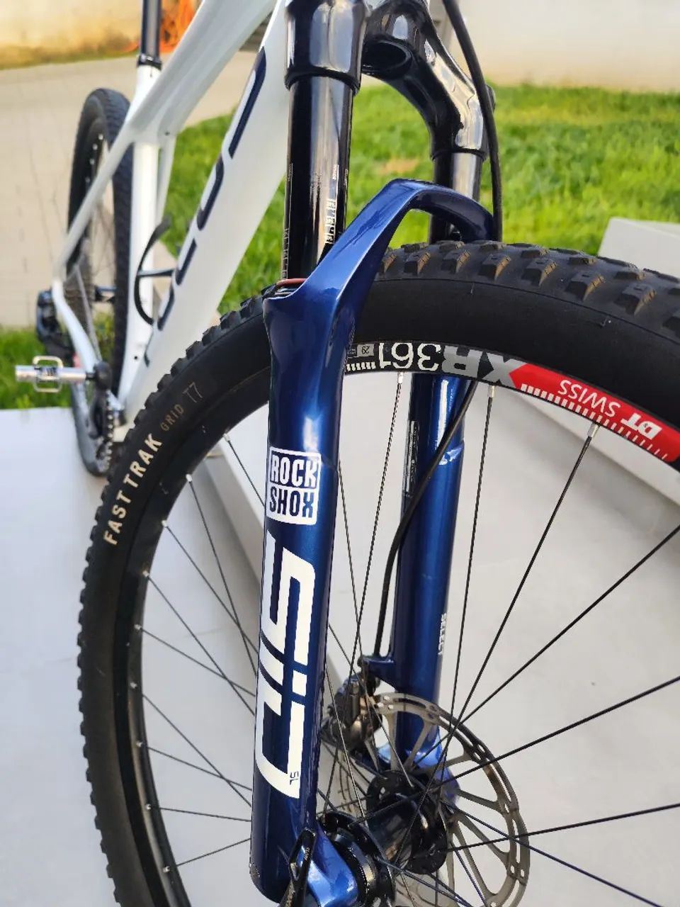 Bicicleta Focus Raven  - Foto 3