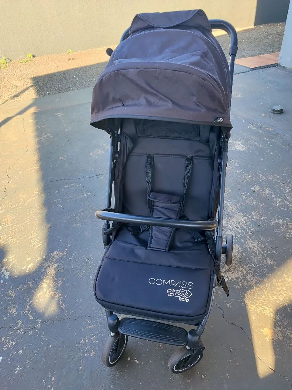 Carrinho de bebê Compass semi novo  - Foto 5