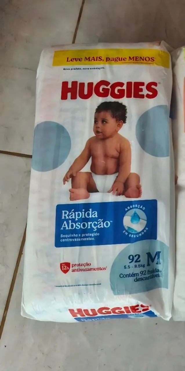 Fralda huggies M 