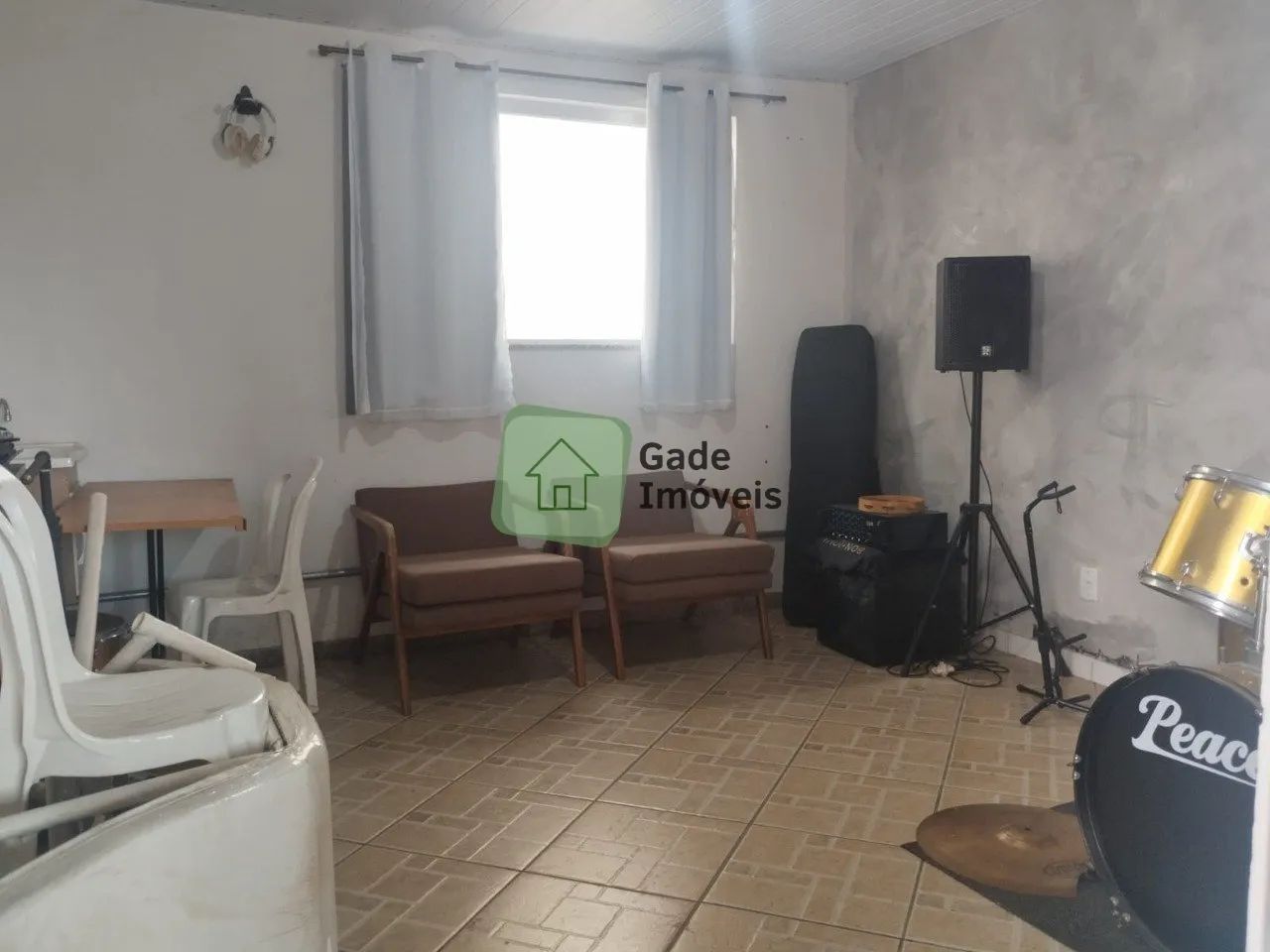 Salao enorme com salas ,cozinhae banheiros - Foto 3