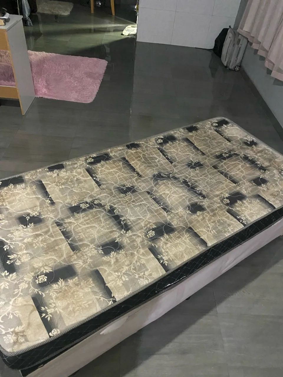 Cama baú + colchão de solteiro
