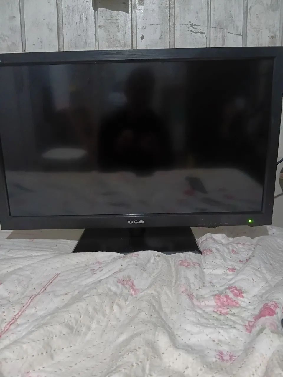 Tv Led cce 32 polegadas  - Foto 2