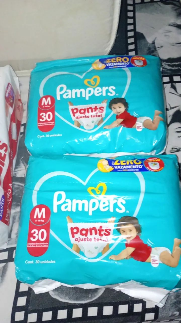 fraudas Pampers M 30