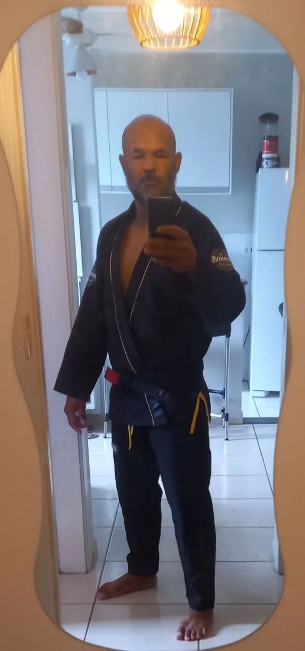 Kimono preto para jiu-jitsu  - Foto 4