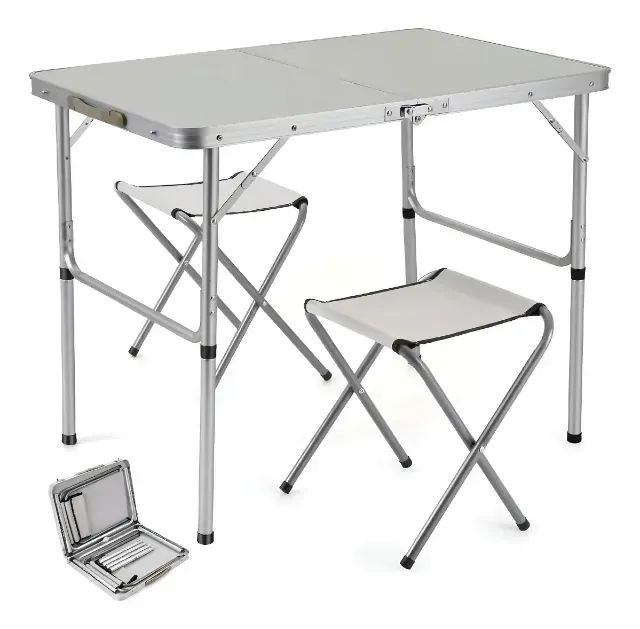 Mesa de camping com 2 bancos